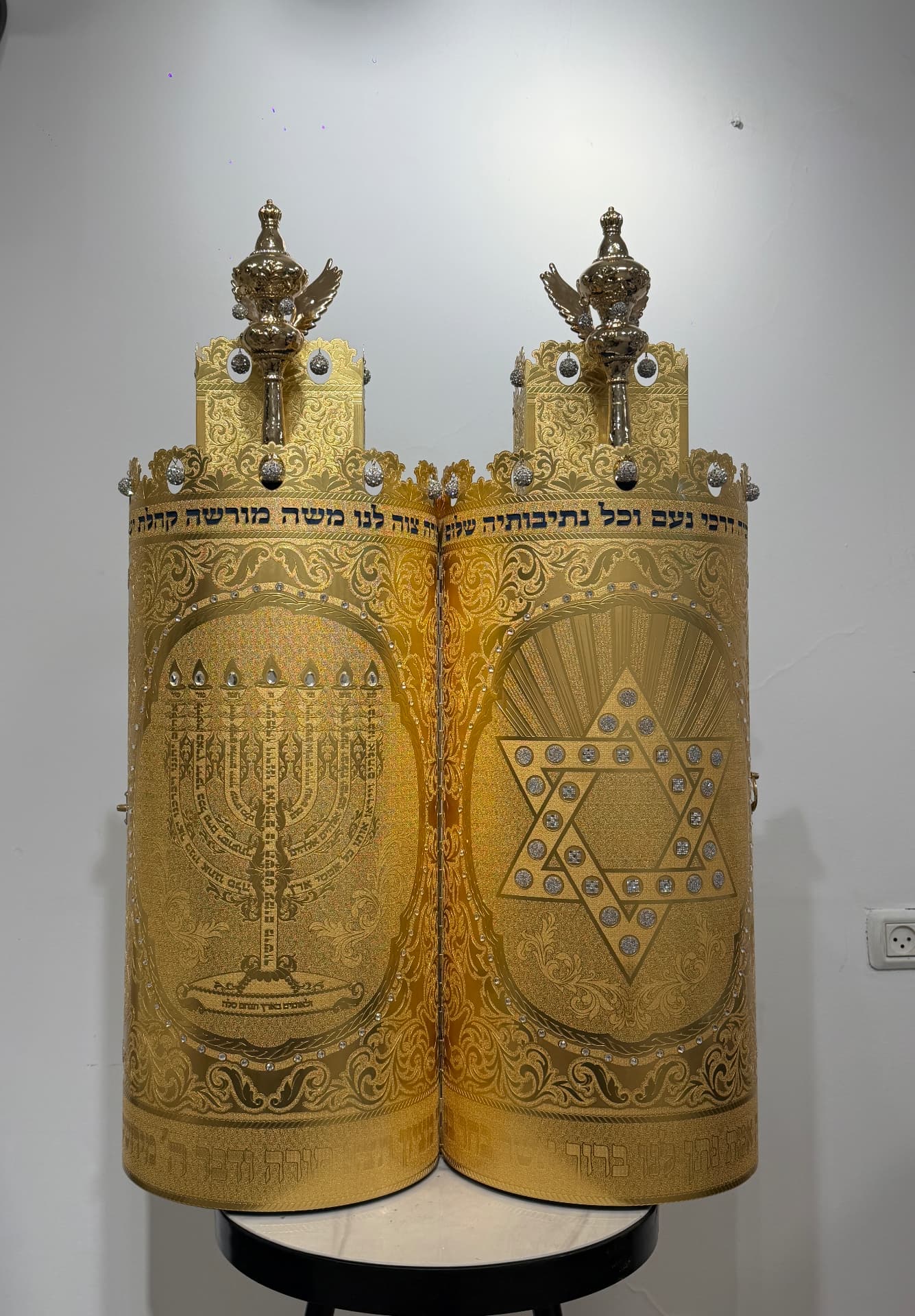 תיק לספר תורה — דגם 2