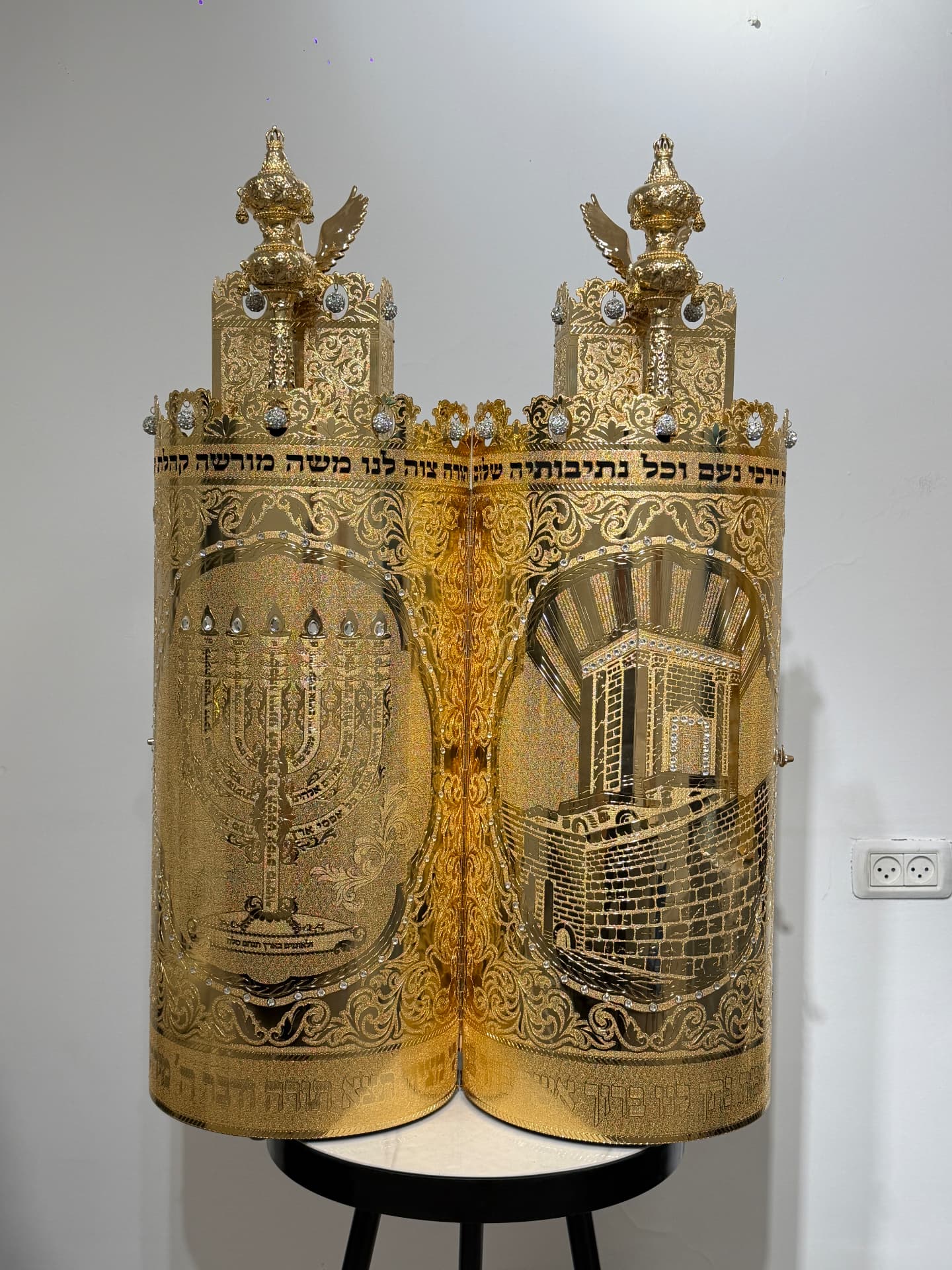 תיק לספר תורה — דגם 4